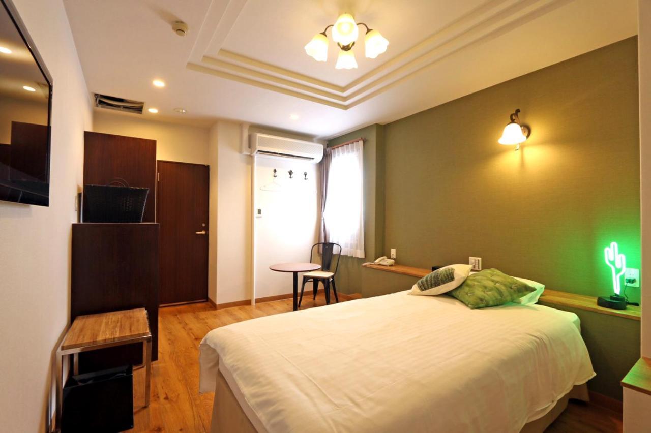 Hotel 3 O'Clock Tennoji Osaka Exterior photo